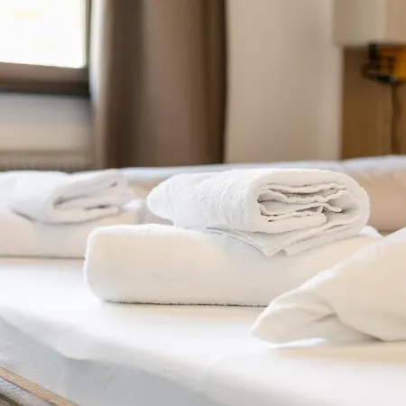 Brixen Alpin Living 7 Бриксен-им-Тале